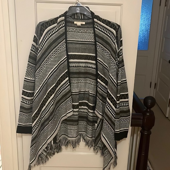 Canyon River Blues Sweaters - Canyon River cardigan with cool pattern, size L